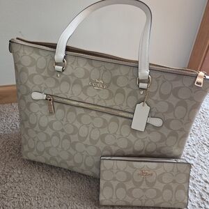 Coach Cream Tote Bag with Signature Design